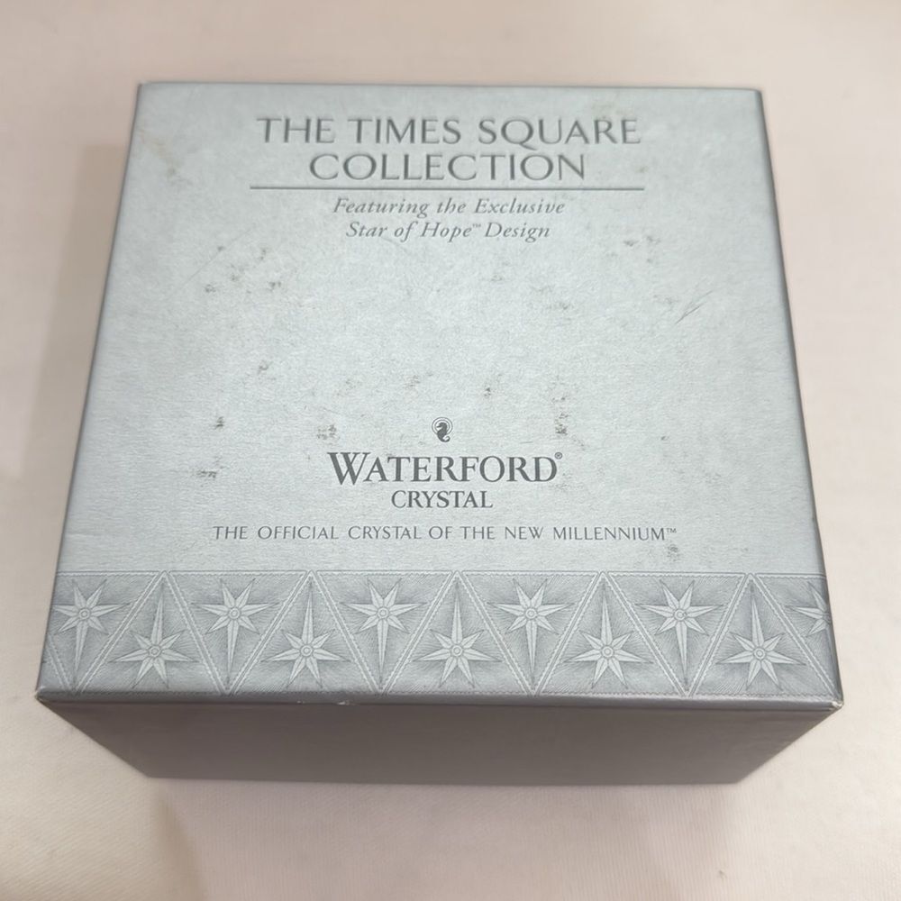Waterford Clear Crystal Times Square 2000 Star of Hope Ball Ornament - Picture 9 of 9